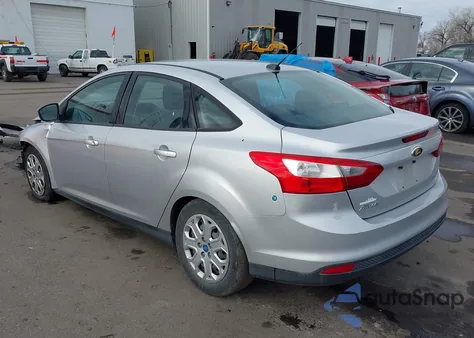 2012 Ford Focus Se z USA, uszkodzony, nr VIN 1FAHP3F26CL106812
